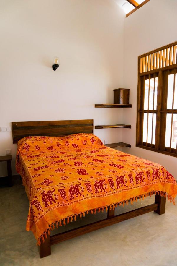 Hotel La Polena à Matara Extérieur photo