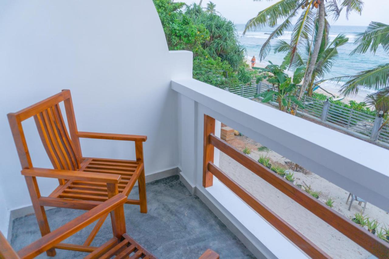 Hotel La Polena à Matara Extérieur photo