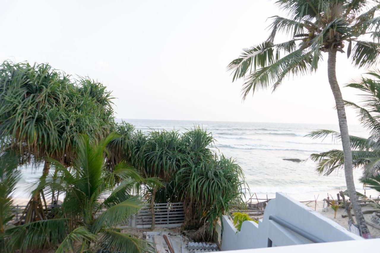 Hotel La Polena à Matara Extérieur photo