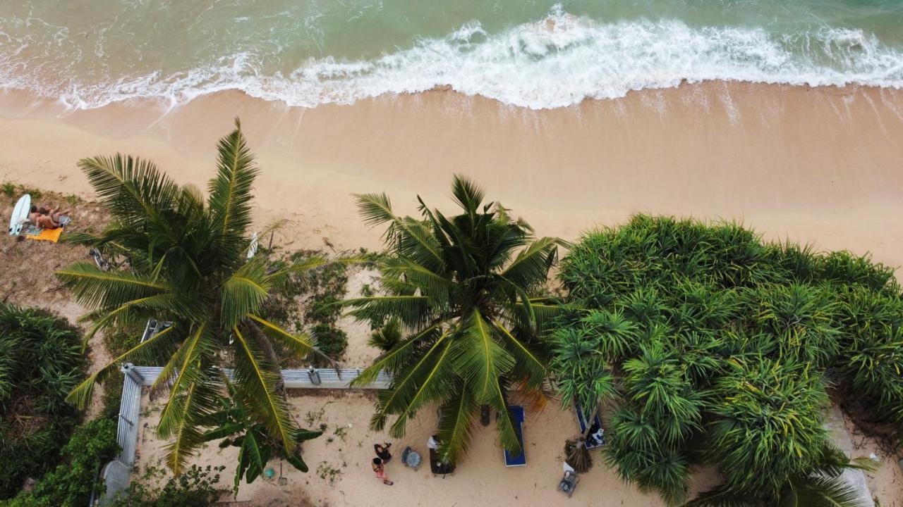 Hotel La Polena à Matara Extérieur photo