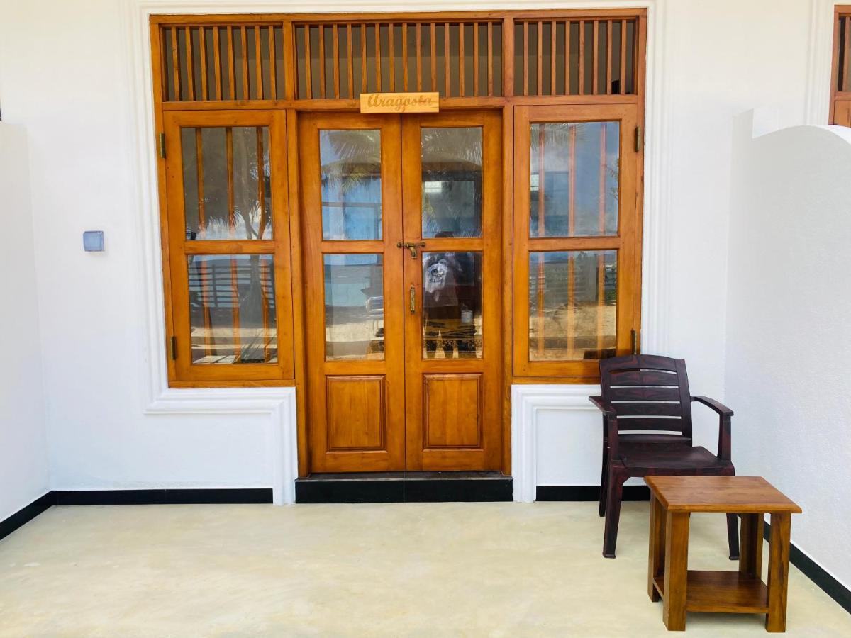 Hotel La Polena à Matara Extérieur photo